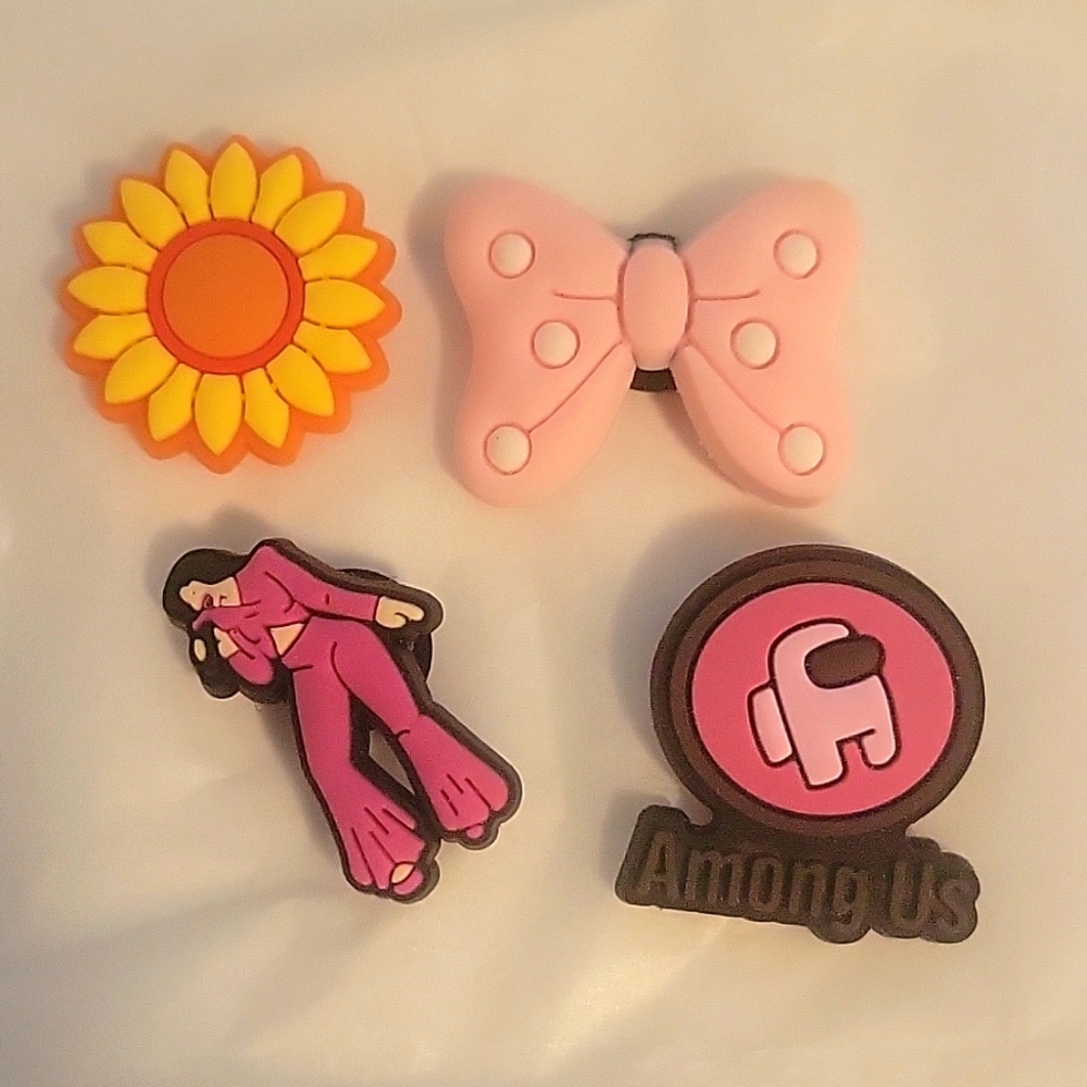croc charms
